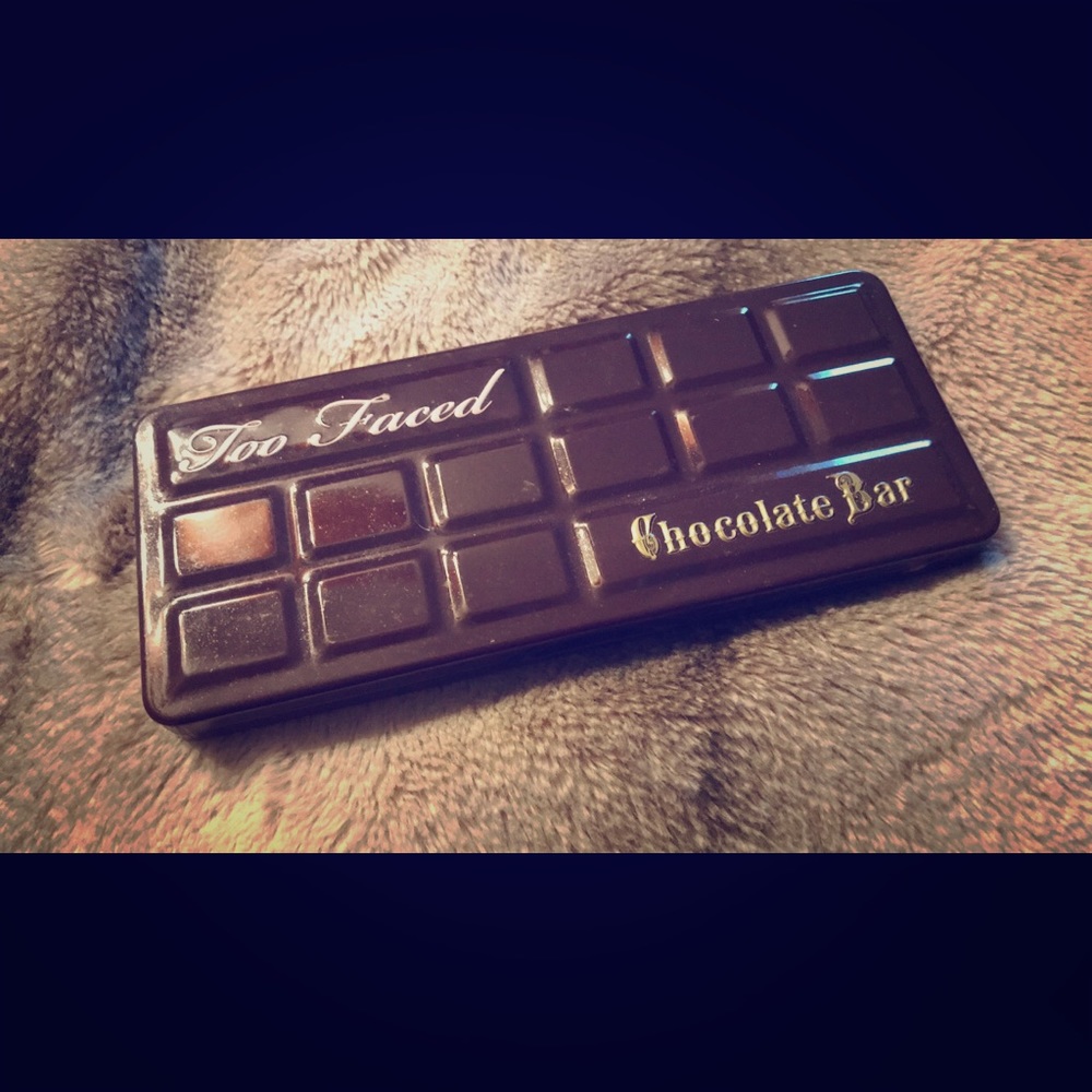 Too Faced Chocolate Bar eyeshadow palette